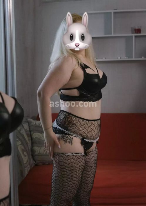 Элитные девушки по вызову: Услуги, которые оправдывают свою VIP-цену